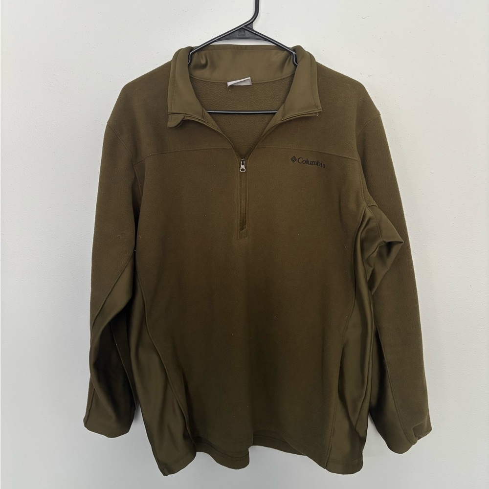Columbia Men's Green Zip-Up Sweater